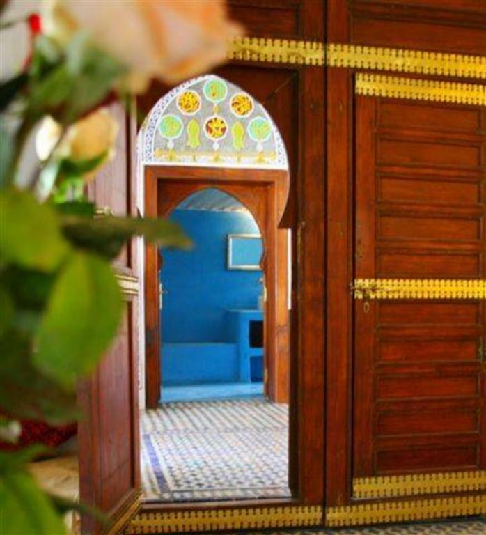 Riad Laaroussa Фес Екстериор снимка