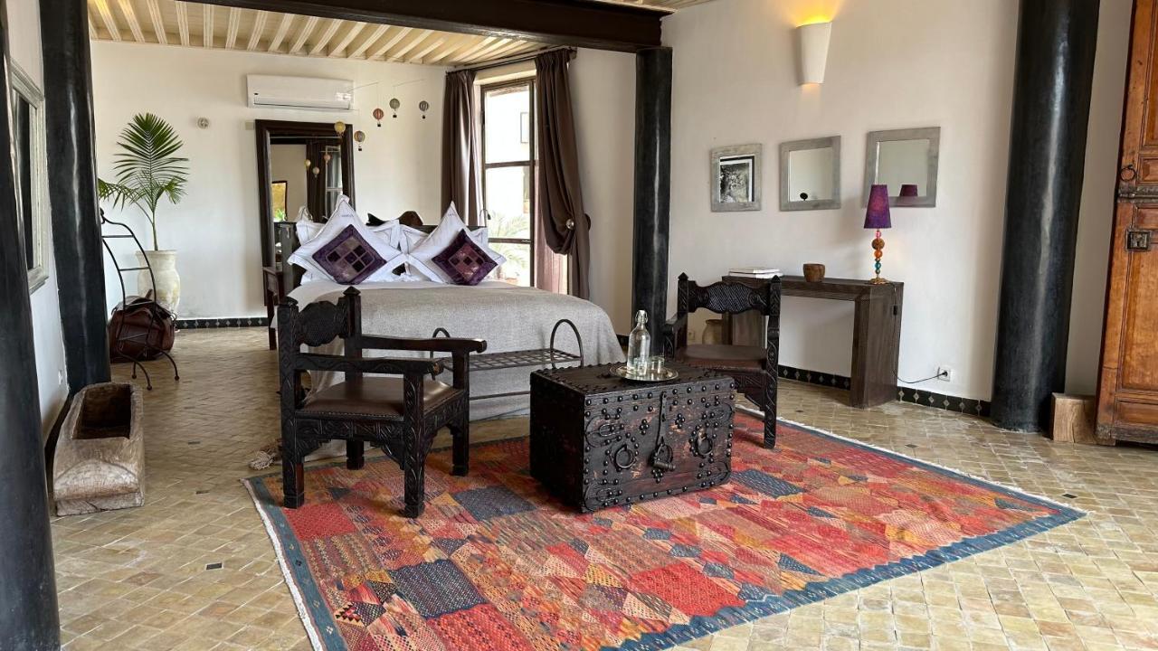 Riad Laaroussa Фес Екстериор снимка