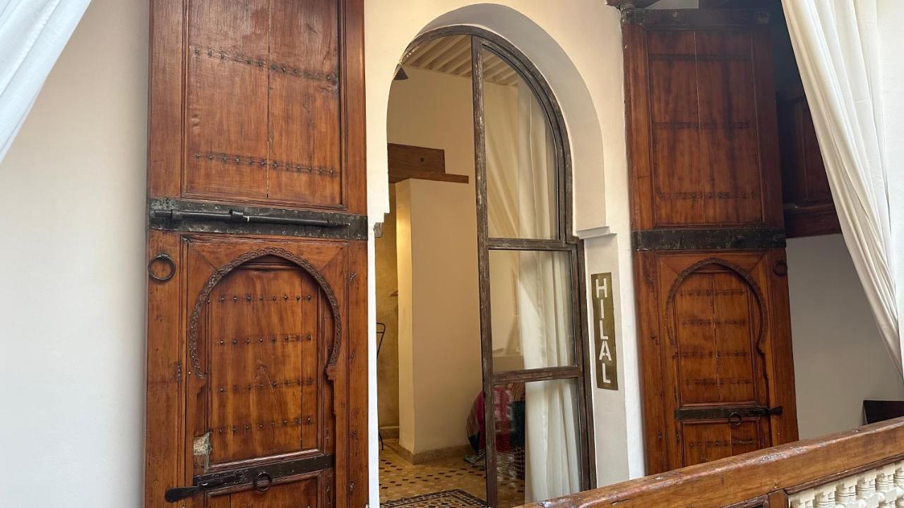 Riad Laaroussa Фес Екстериор снимка
