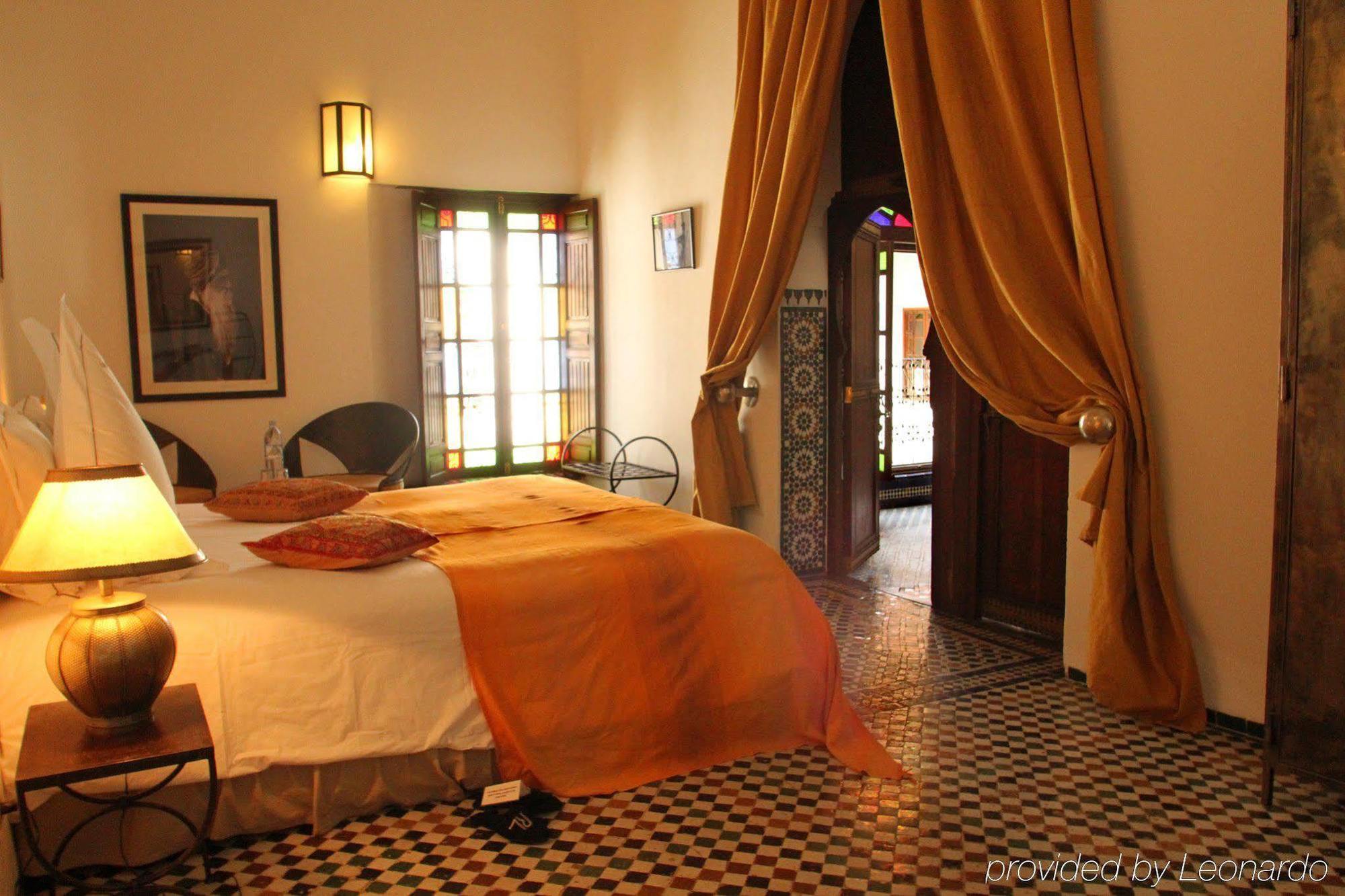 Riad Laaroussa Фес Екстериор снимка