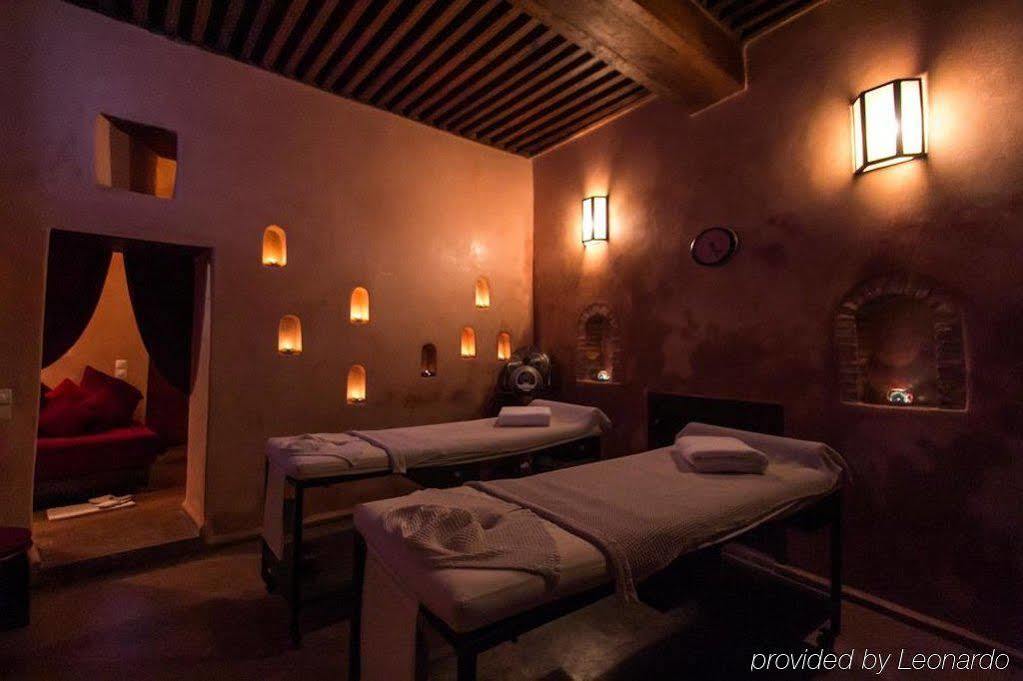 Riad Laaroussa Фес Екстериор снимка