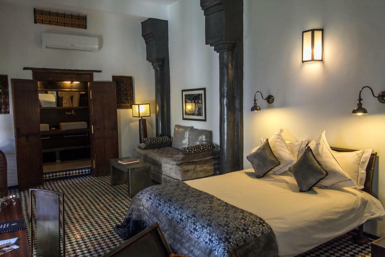 Riad Laaroussa Фес Екстериор снимка