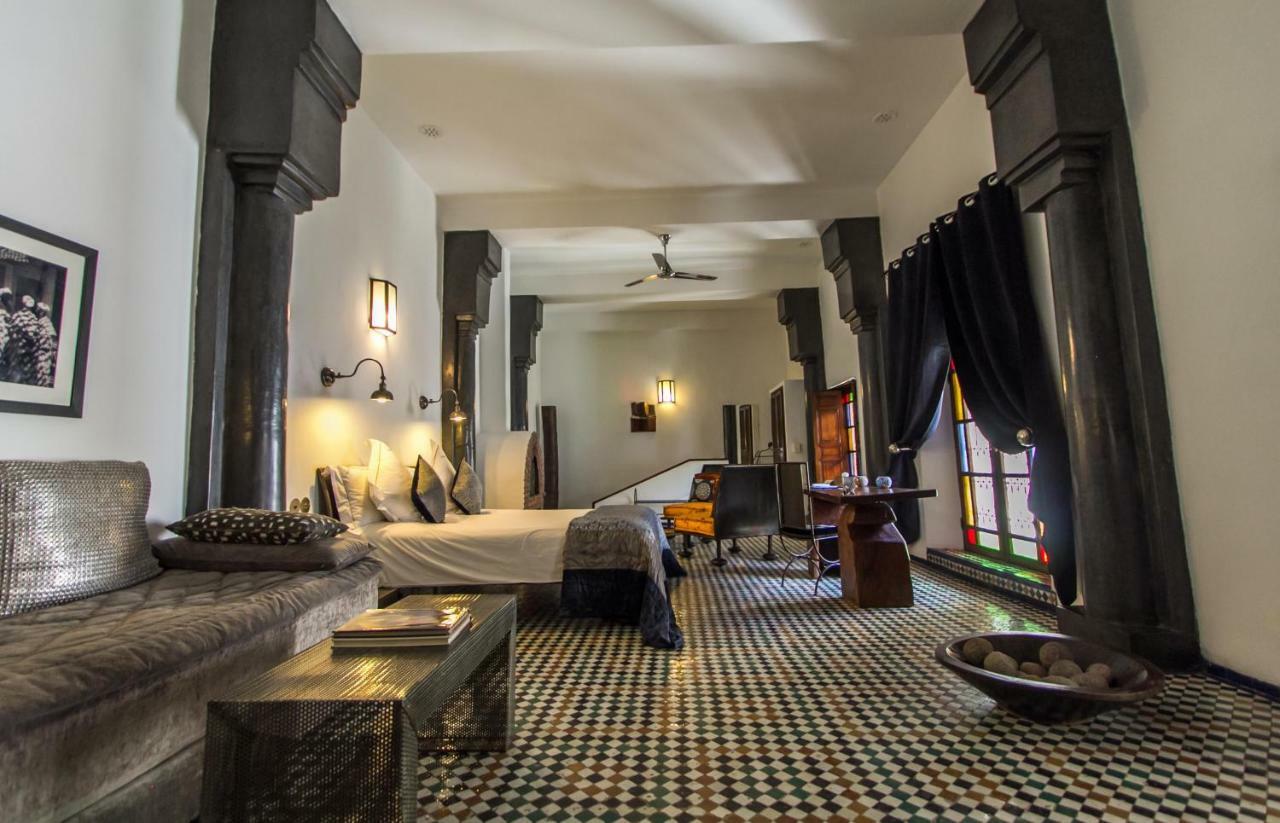 Riad Laaroussa Фес Екстериор снимка